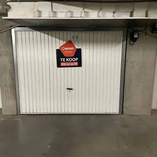 Gesloten garagebox in het hart van Blankenberge