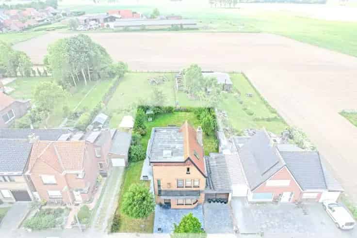 Huis Te Koop 3 Slaapkamers 555m² Ruime Lichtrijke Woning