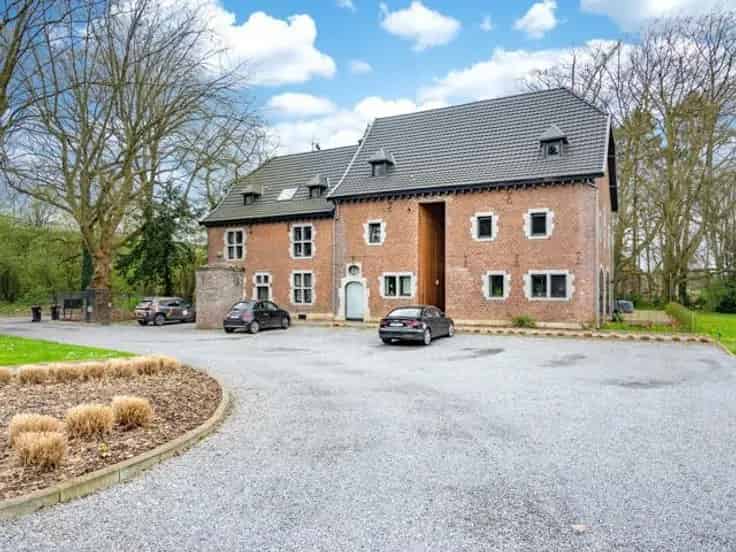 Duplex Te Koop