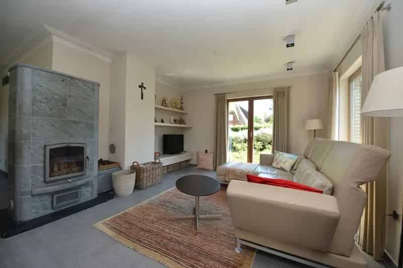 Verbindingsstraat 12 te 2910 Essen