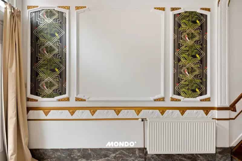Karaktervolle woning met hangaar!