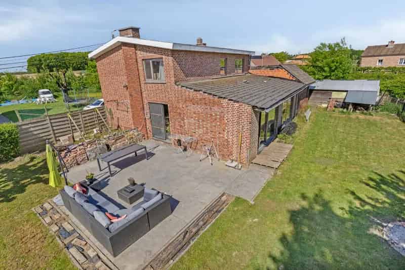 Huis te huur Kerkom 4 slaapkamers tuin 238m²