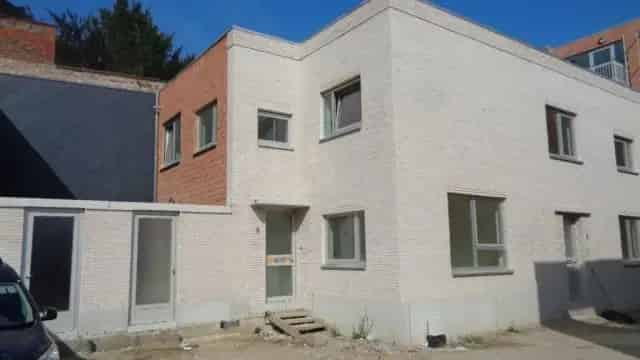Stalinsstraat 8