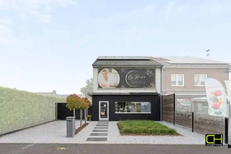 Huis Te Koop Lievegem 5 Slaapkamers Praktijkruimte Zonnepanelen