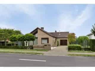 Villa te koop - Deerlijk RBT64089