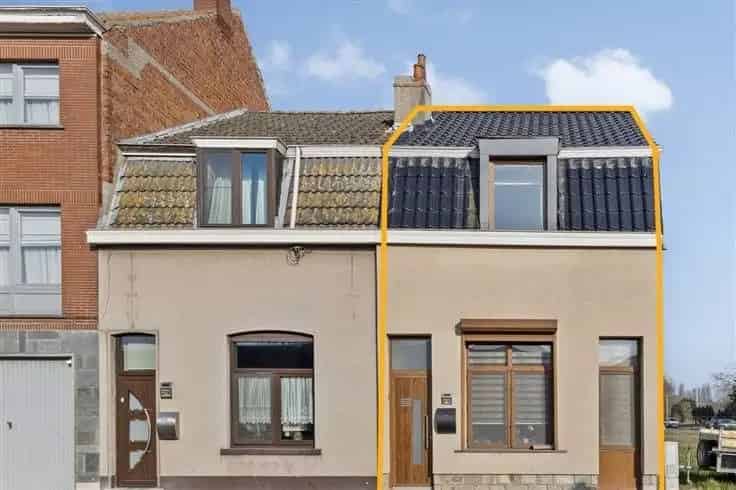 Op te frissen 3 slpks woning met tuin nabij historische binnenstad