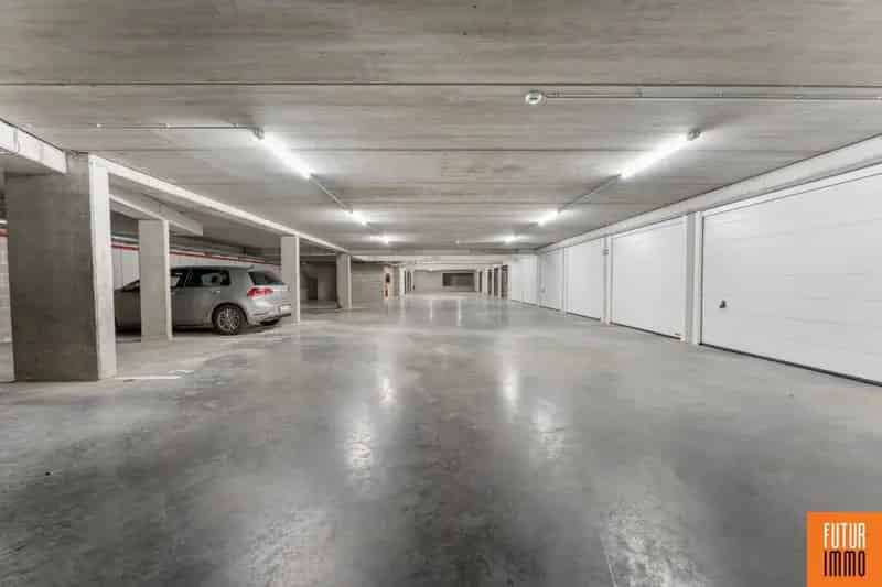 Ondergrondse garagebox in nieuwbouwresidentie