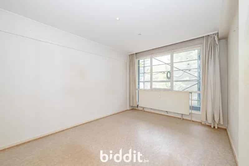 Het appartement nr 3 op de 1e verd. links