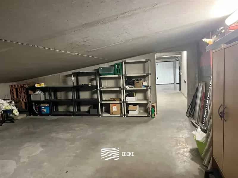 Parking - gesloten garagebox