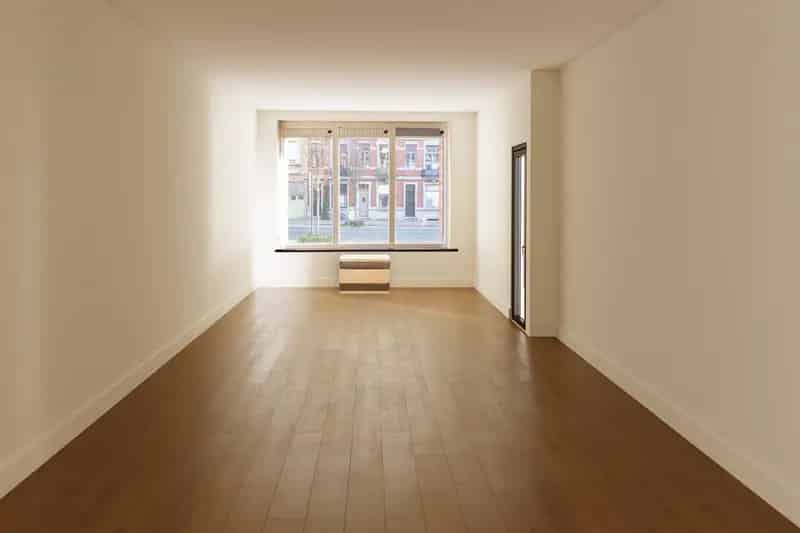 Combineer wonen en werken in dit goed gelegen pand.