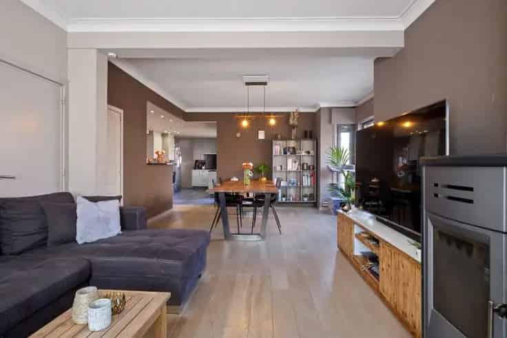 Huis Te Koop Sint-Elooiswinkel  3 slaapkamers grote loods