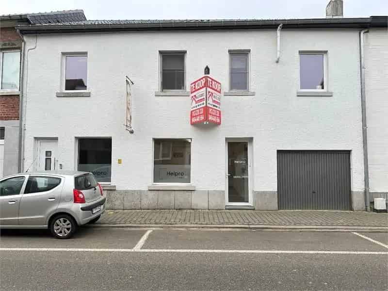 Handelspand met Woonst te Koop Tongeren