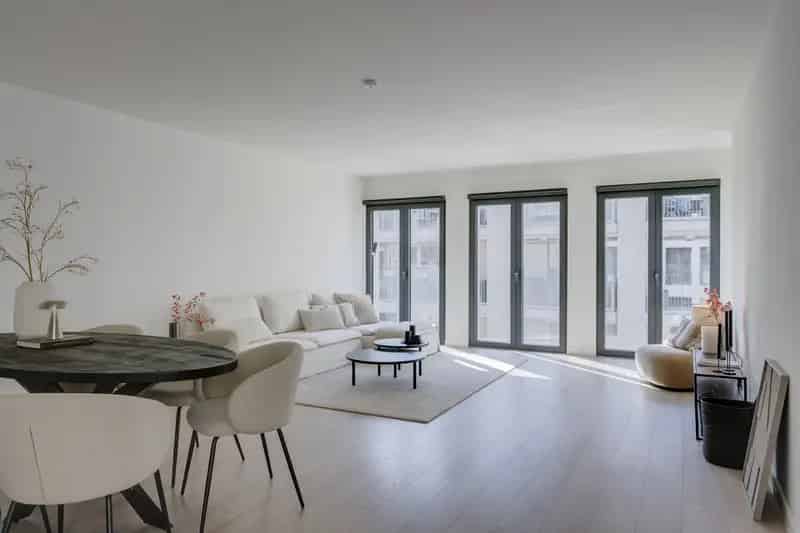 Lichtrijk appartement Antwerpen Vogeltjesmarkt 2 slaapkamers