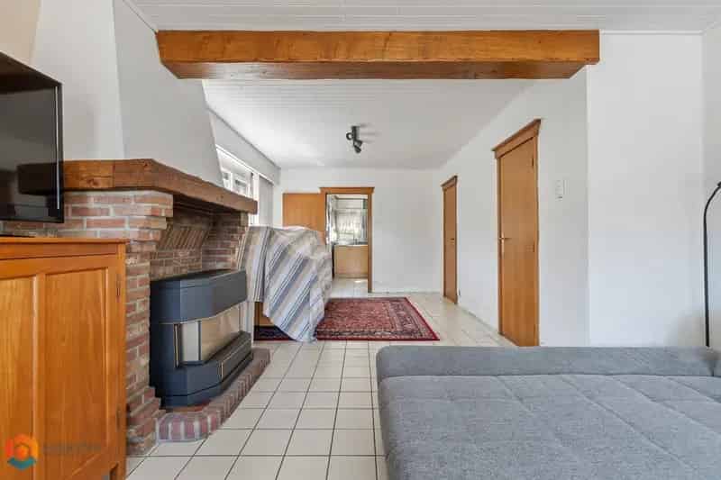 Te renoveren woning met 2 slpkrs te Heist-op-den-Berg