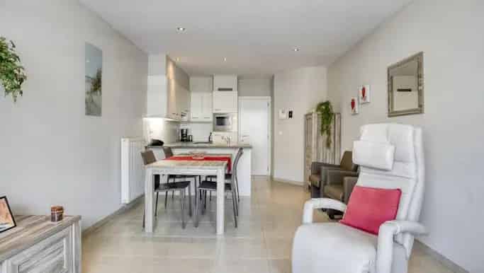 Appartement te koop in Leopoldine Lejeunestraat 4, Koksijde - Dewaele