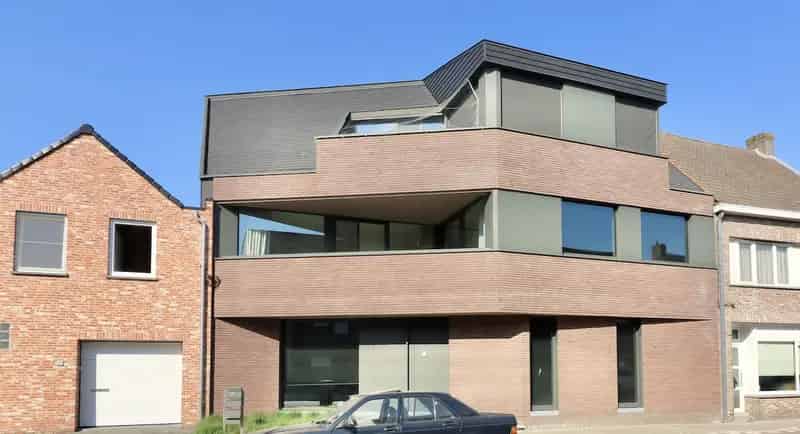 Appartement te huur 3 slaapkamers terras autostaanplaats