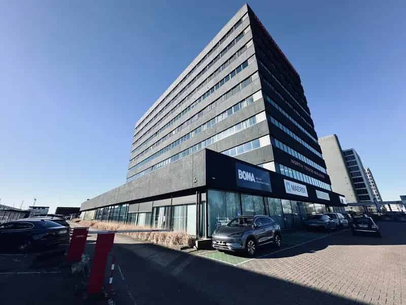 Instapklare kantoorruimte in het North Trade Building