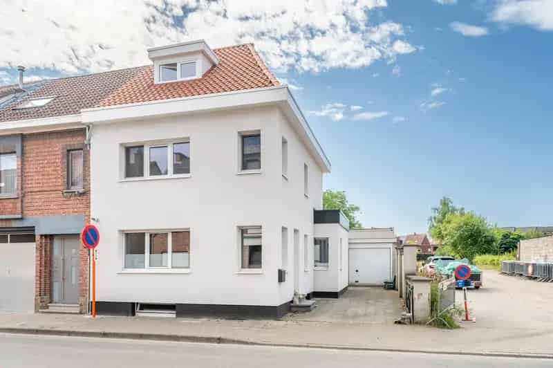 Instapklare woning met magazijn