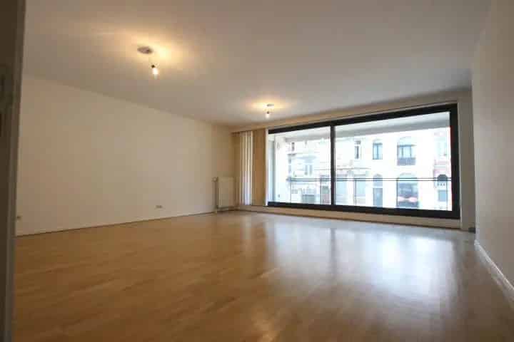 Appartement te huur in Schaarbeek