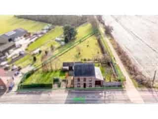 Huis te koop Leuze - 215m² - 3 slaapkamers - Grote tuin