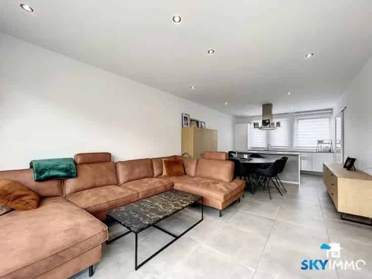 Duplex Te Koop
