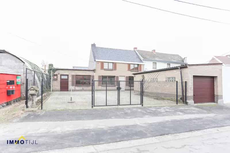 Te renoveren woning in het prachtige Kastel!
