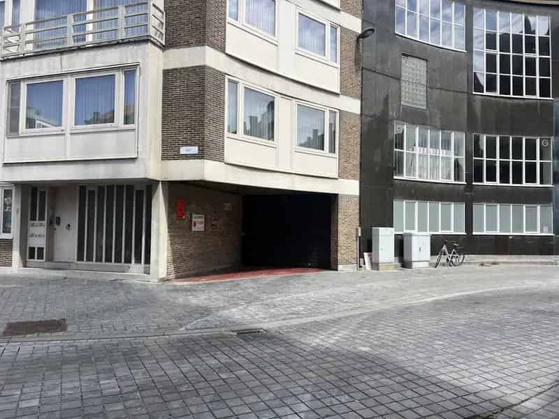 Garage te koop