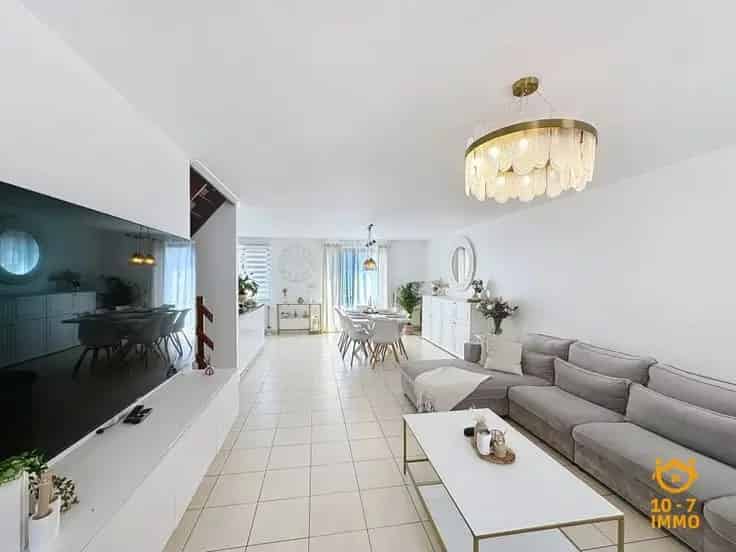 Duplex Te Koop