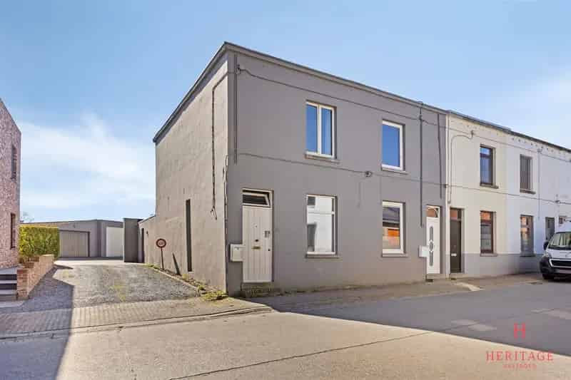 Huis te huur Zomergem: Te renoveren woning met potentieel