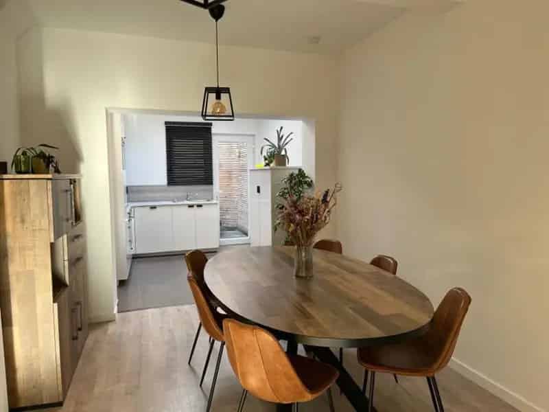 Moderne rijwoning te huur nabij station van Geraardsbergen