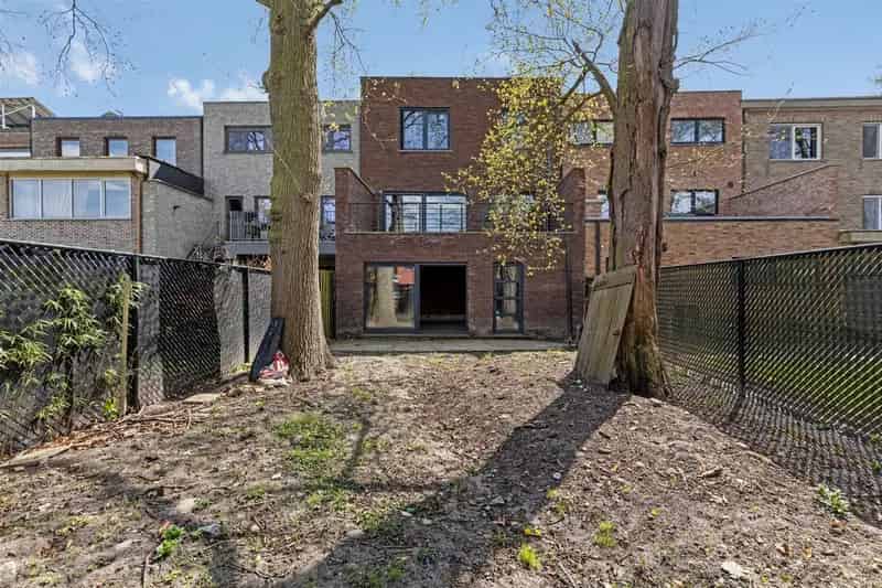 Casco gezinswoning met tuin op toplocatie in Kapellen