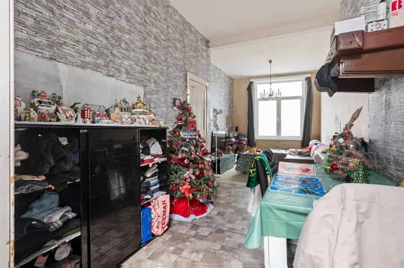 Te renoveren woning met 4 slpks en ruime tuin (+-144m²)