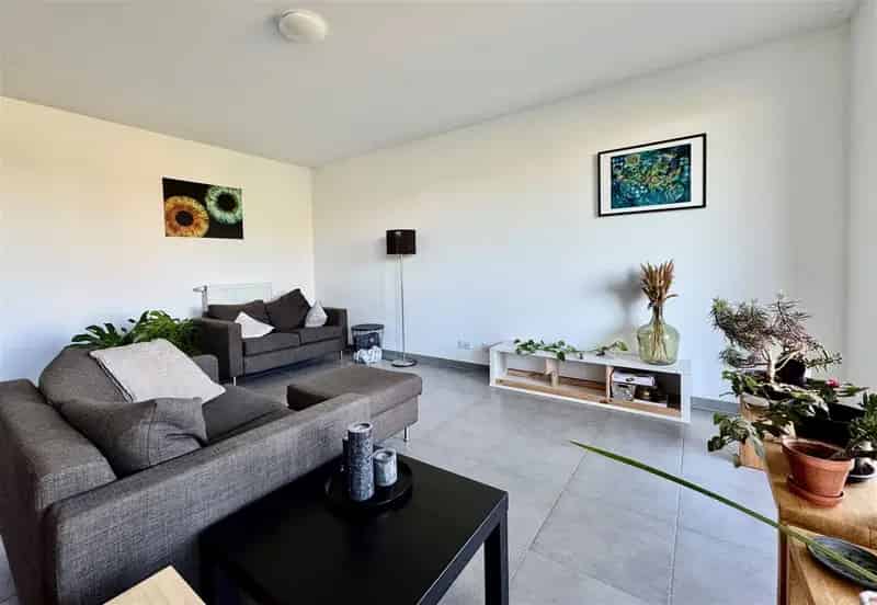 Nieuwbouw Appartement met Terras en Autostaanplaats