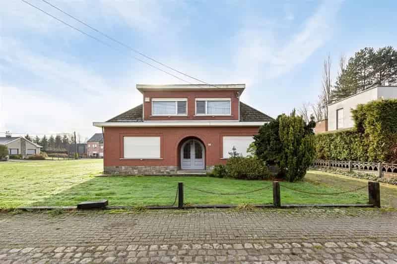 Te renoveren woning op een toplocatie