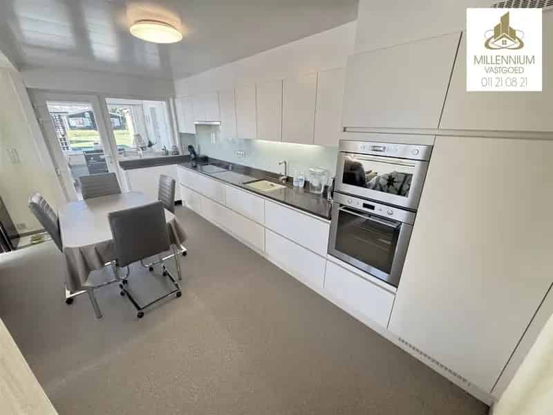 Ruime 3-SLK Woning met Tuin in Hasselt, 2590m²
