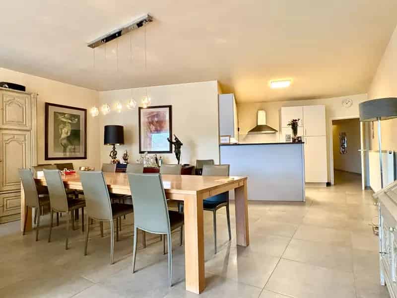 Gelijkvloers appartement te koop in Kuurne