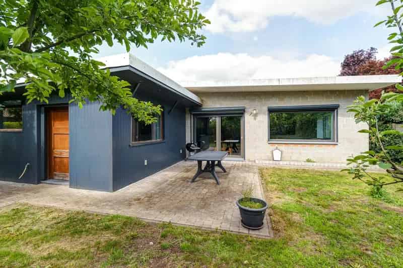 Gelijkvloerse woning te Geel  2 slaapkamers 2 badkamers
