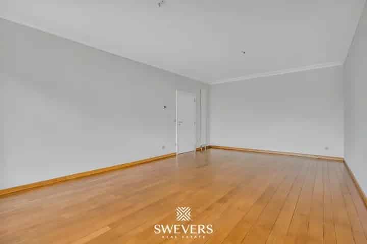 Stijlvol en instapklaar appartement (115m²)  in het hart van Hasselt