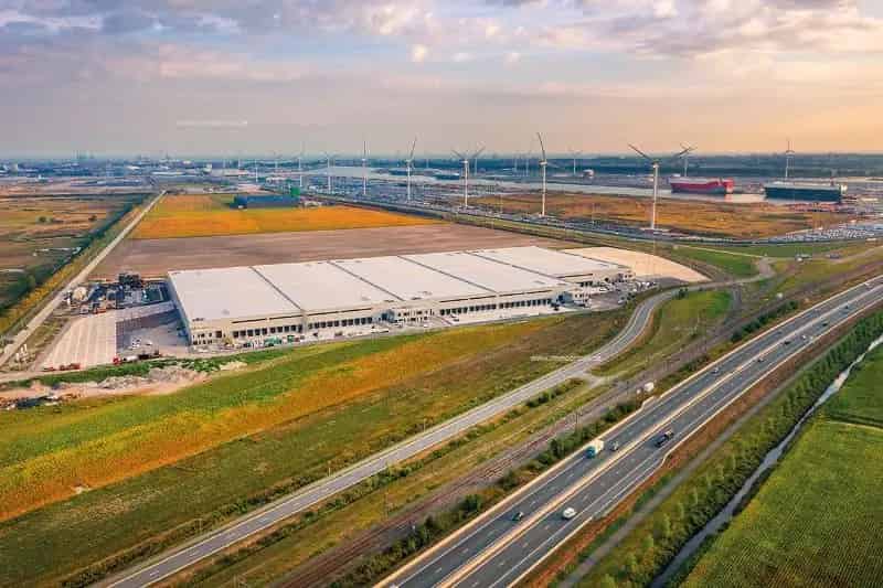 Nieuwbouw industrieel gebouw te huur in Zeebrugge