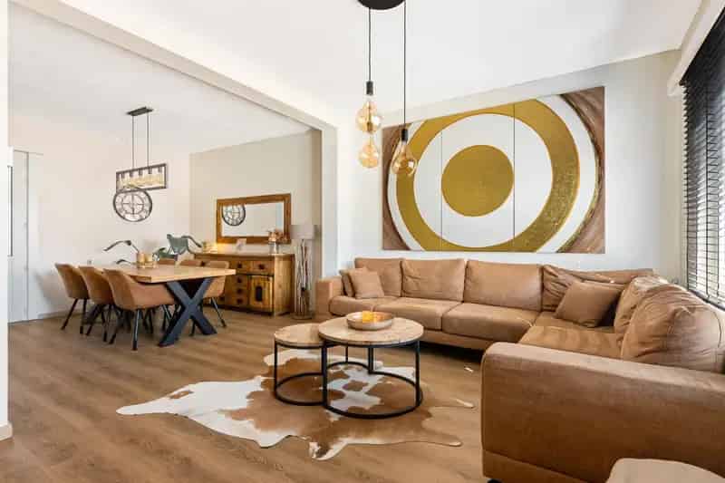 Instapklare woning met 3 slaapkamers en zij-ingang