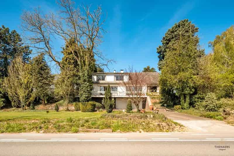 Statige Villa met Oneindige Mogelijkheden.