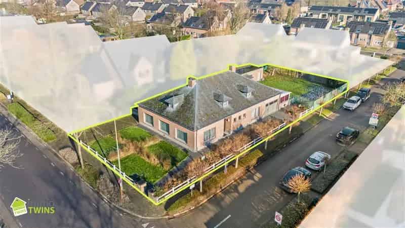 Villa te koop in Zele