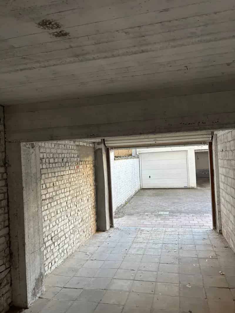 Garagebox te Koop Westende-Bad Ruime Opslag