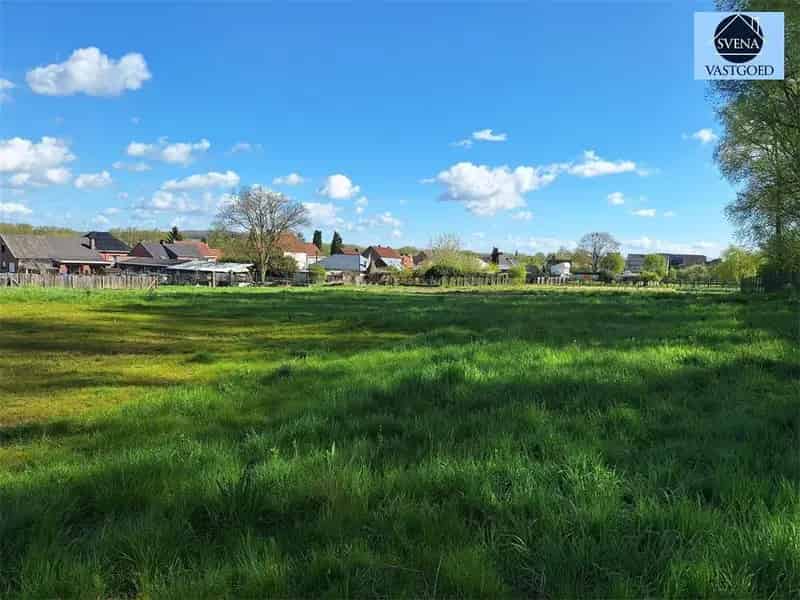 GROND VOOR HALFOPEN BEBOUWING MET MOOI UITZICHT