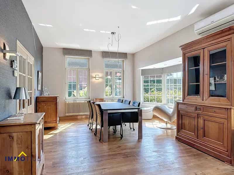 Authentieke Villa te Huur Ninove