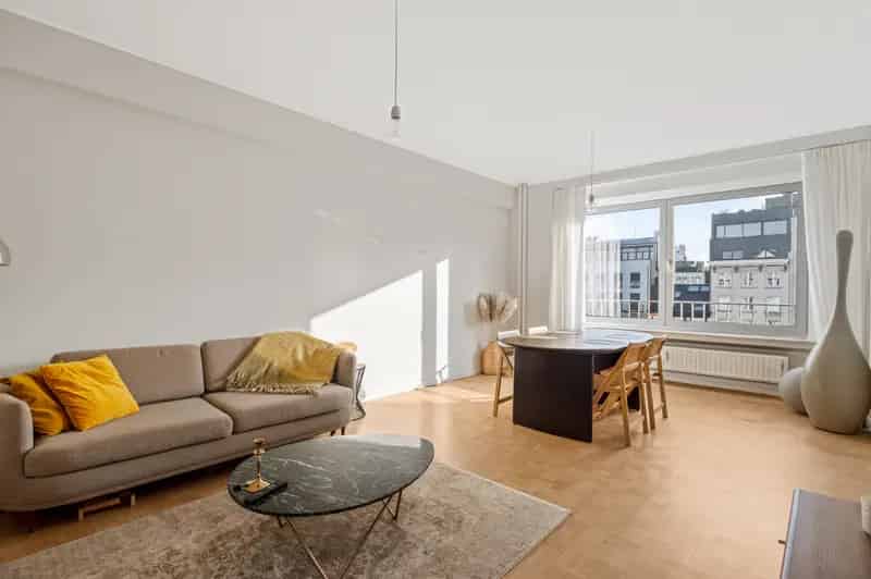 Appartement te huur Operaplein Antwerpen