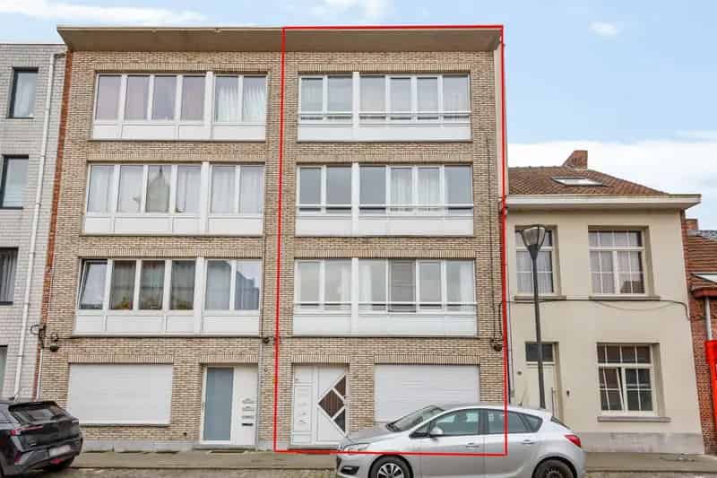 Opbrengsteigendom bestaande uit 4 appartementen