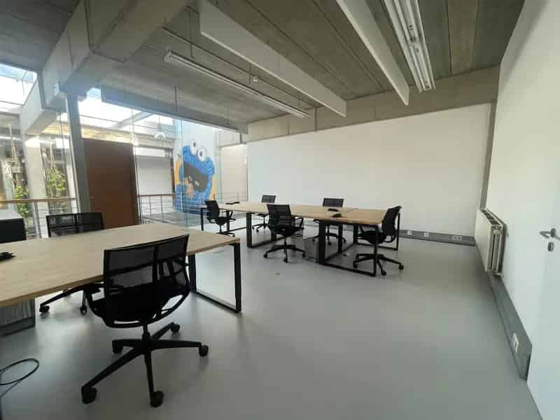 Co-working bureauruimte(s) te huur op toplocatie!