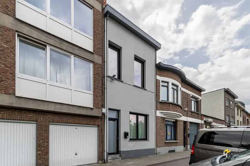 Huis te koop Hoboken 140m² 3 slaapkamers instapklaar