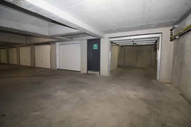 Garage te koop